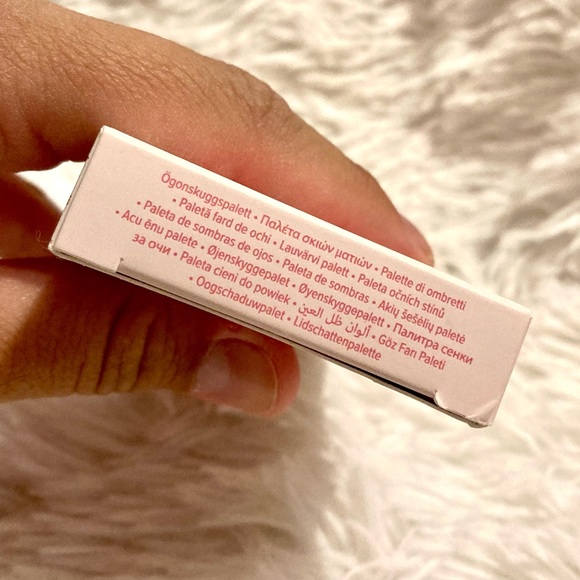 Too Faced - Eyeshadow Palette - Picture 10 of 13